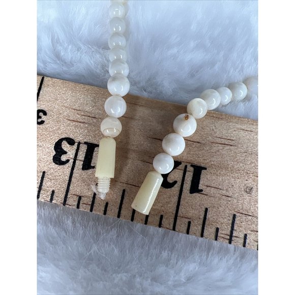 Vintage Fashion Beads Pendant Necklace White - Picture 6 of 15